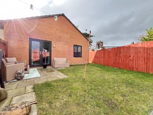 Photo 12- click for photo gallery